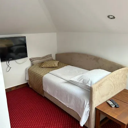 Garni Hotel